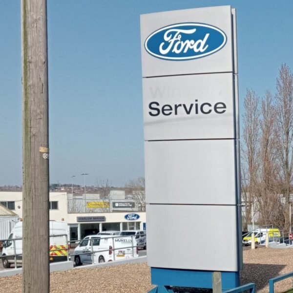 Winslow Ford in Administration