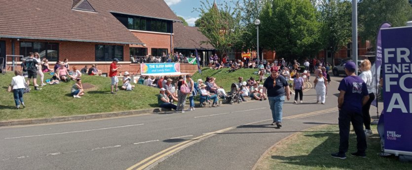 Waendel Welcomes Walkers